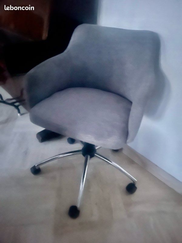 Beau Fauteuil / chaise de bureau avec suspension (image 2)