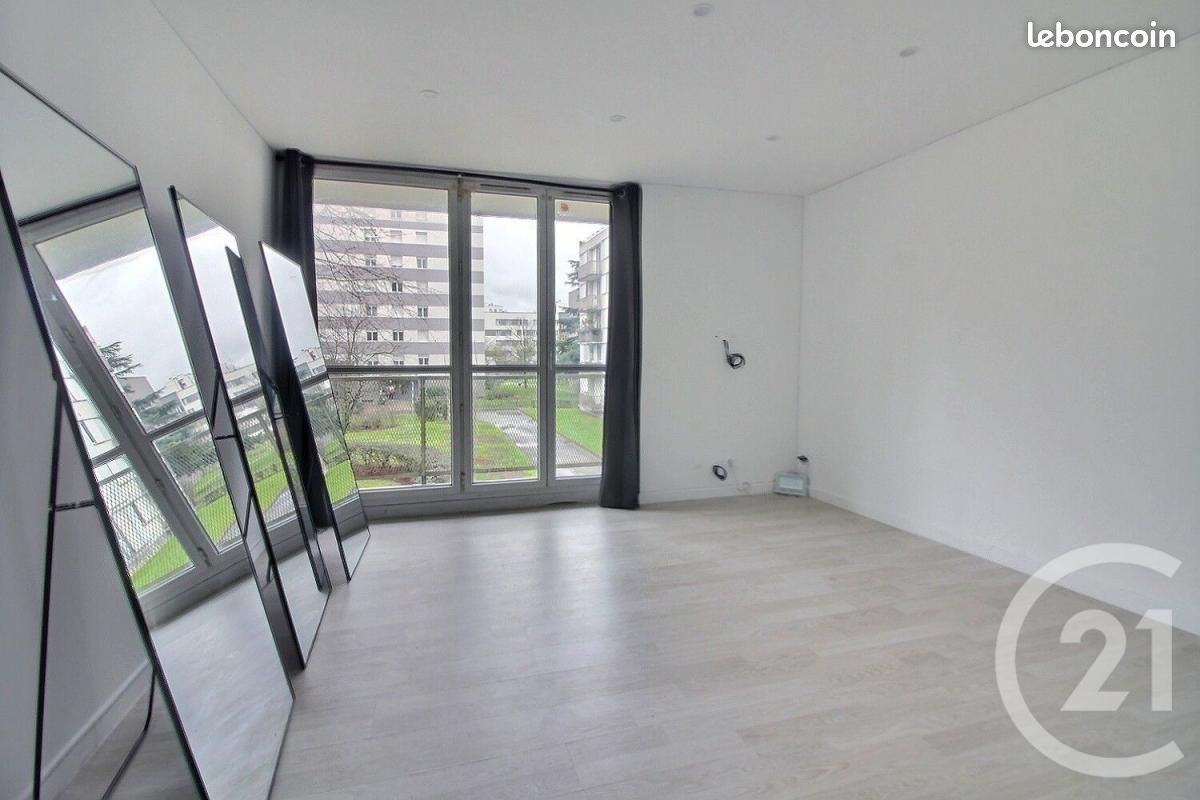 Appartement 3 pièces 56 m² · à Rosny-sous-Bois · 56 m² · 155 000 €