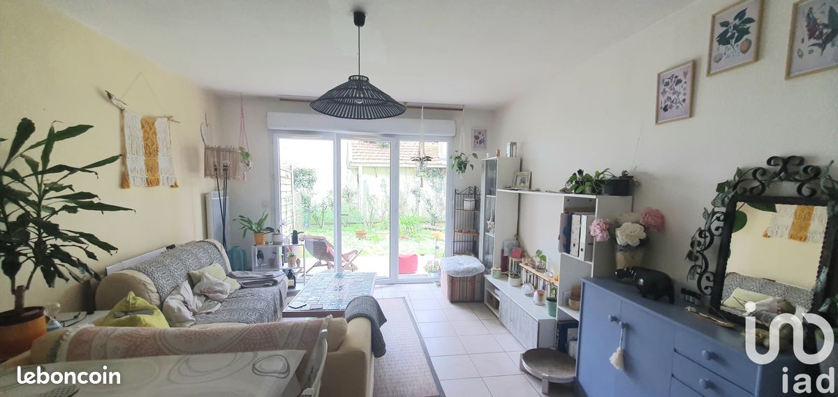 Appartement 2 pièces 43 m² - Le Barp 33114 (image principale 0)