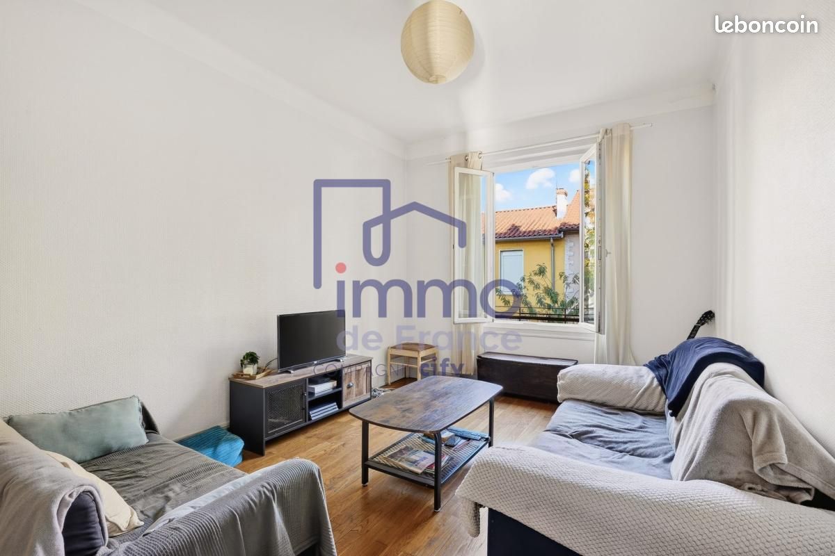 Appartement 2 pièces 52 m² · à Lyon · 52 m² · 155 000 €