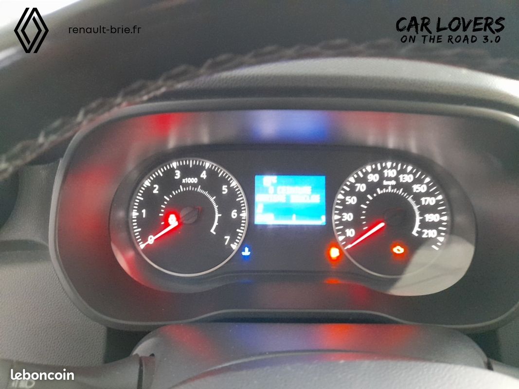 DACIA Duster Blue dCi 115 4x2 Confort (image 22)