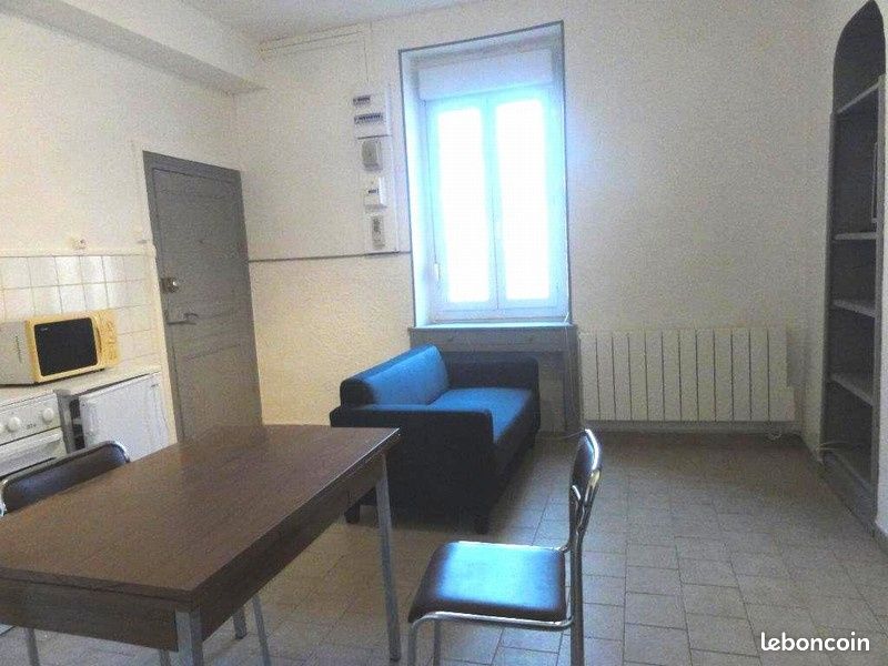Appartement 1 pièce 32 m² · à Le Creusot · 32 m² · 315 €