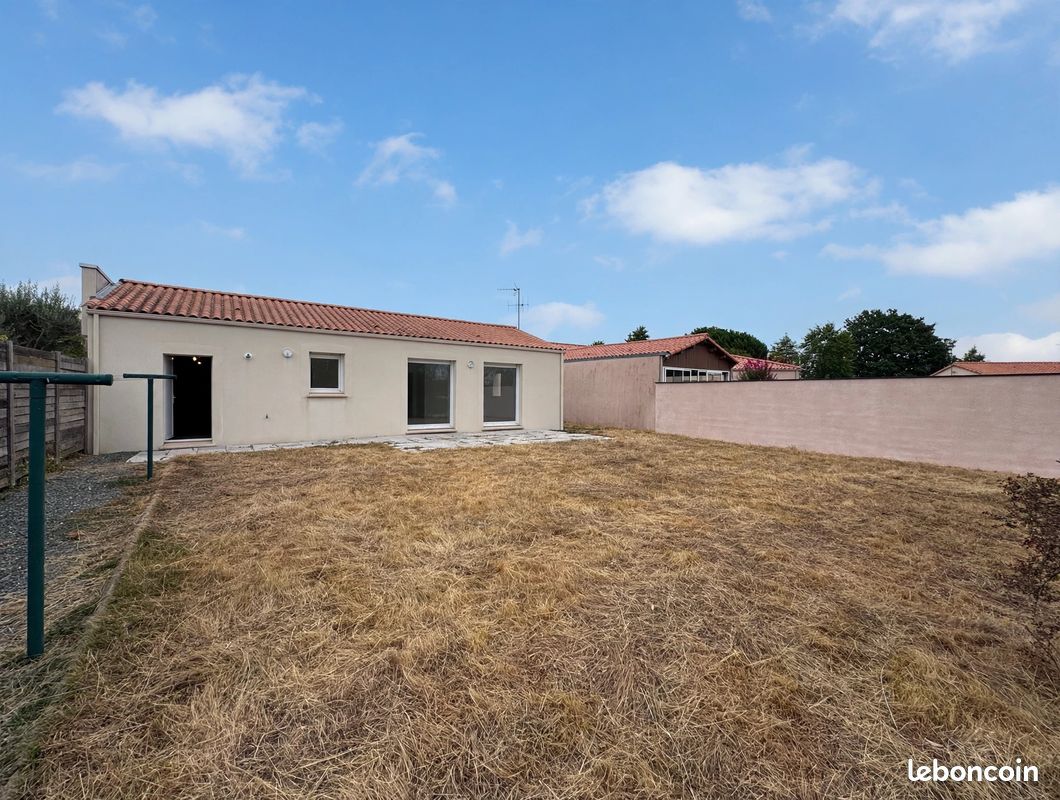 Maison 4 pièces 88 m² · à Essarts-en-Bocage · 88 m² · 232 700 €