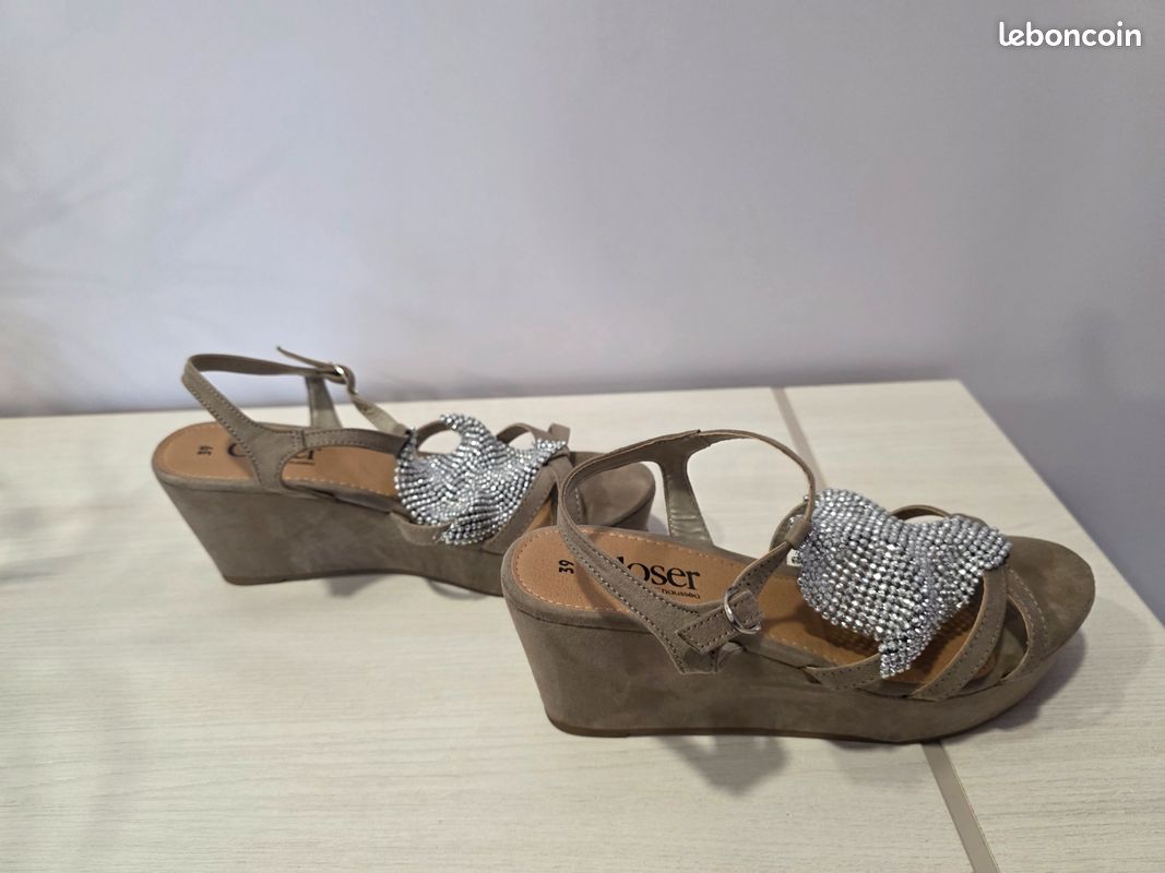 Chaussures talon compensé (image 2)