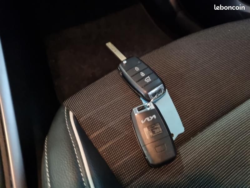 Kia Stonic 1.0 T-GDi 120ch MHEV GT Line (image 19)