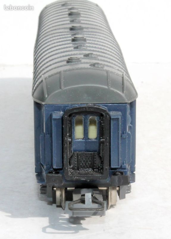 Coque Voiture Train Voyageur Pullman CIWL Jouef HO - Vintage Modélisme Ferroviaire