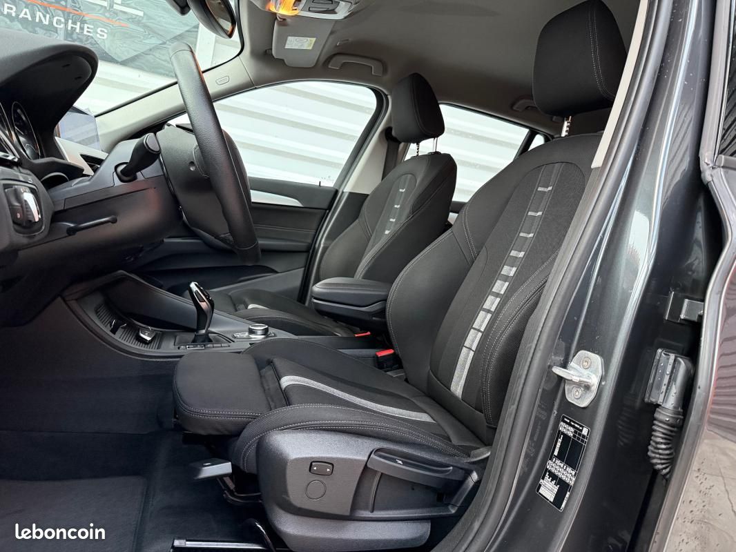 BMW X1 F48 LCI sDrive 18i 140 ch Business Design (image 6)