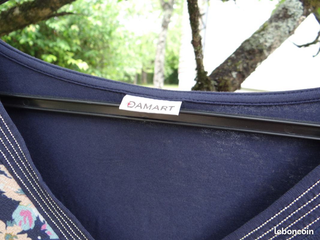 Tee-shirt neuf Damart T 50/52 bi-matière bleu marine & imprimé (image 4)
