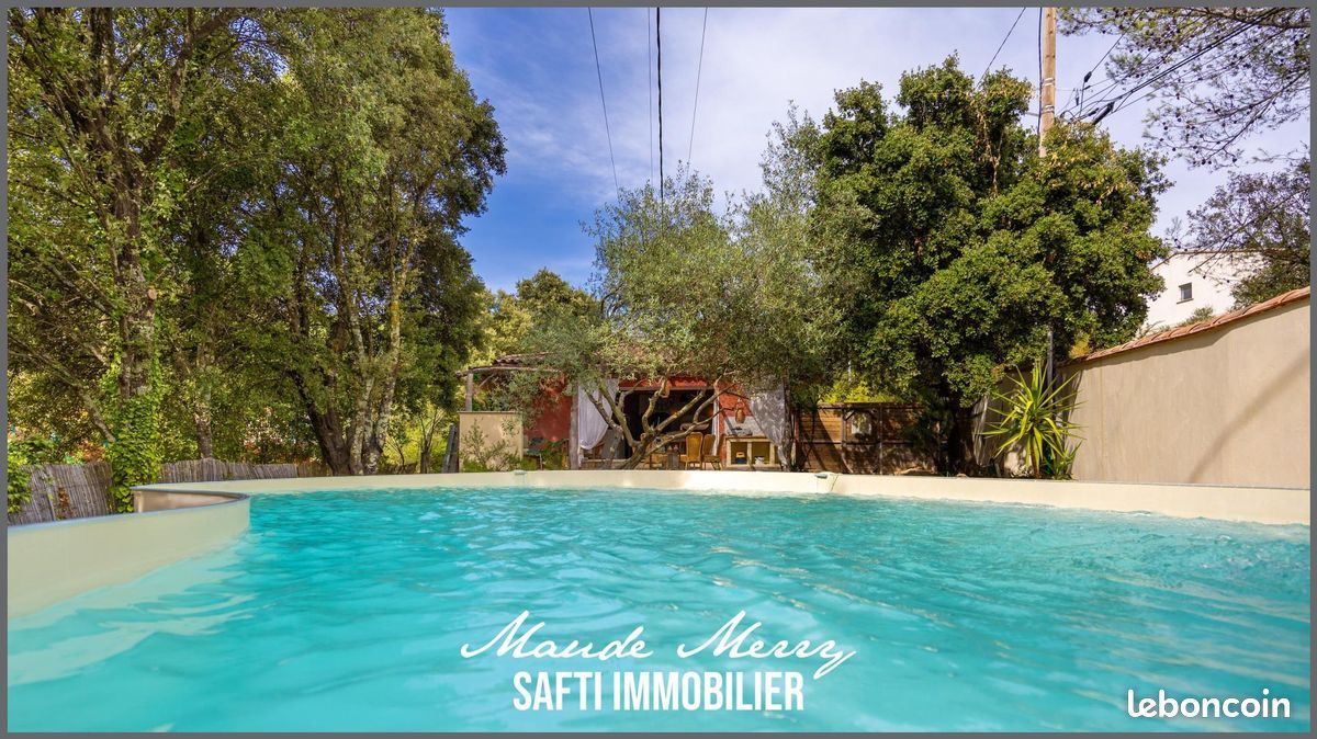 Maison 6 pièces 125 m² · à Sainte-Anastasie-sur-Issole · 125 m² · 399 000 €