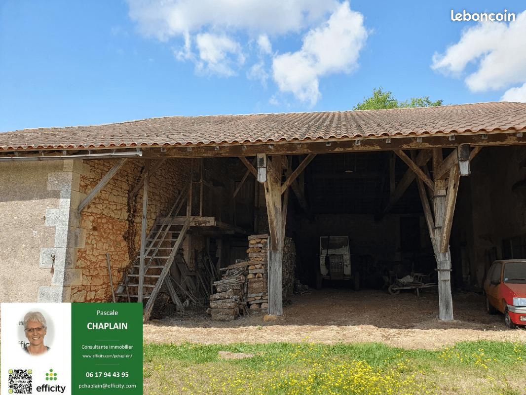 Maison 5 pièces 136 m² - Mainzac 16380 (image principale 12)