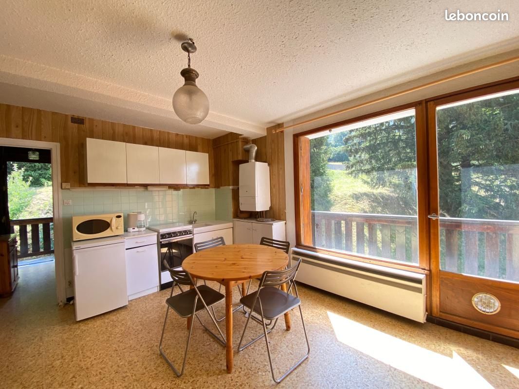 Appartement 1 pièce 25 m² · à Lans-en-Vercors · 25 m² · 52 000 €