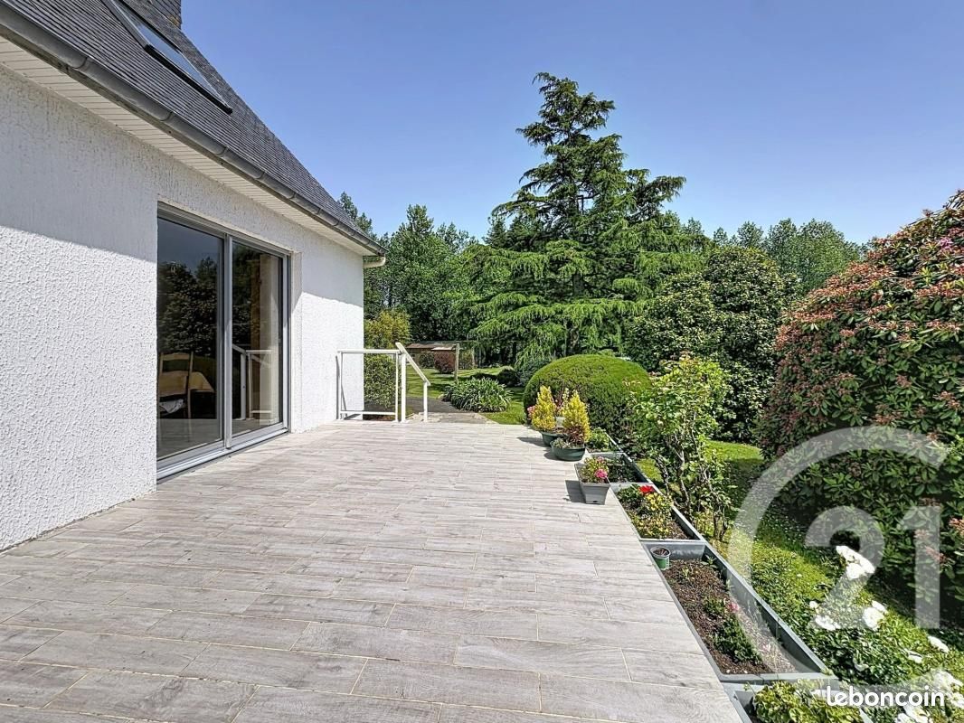 Maison 6 pièces 128 m² · à Rospez · 128 m² · 270 300 €