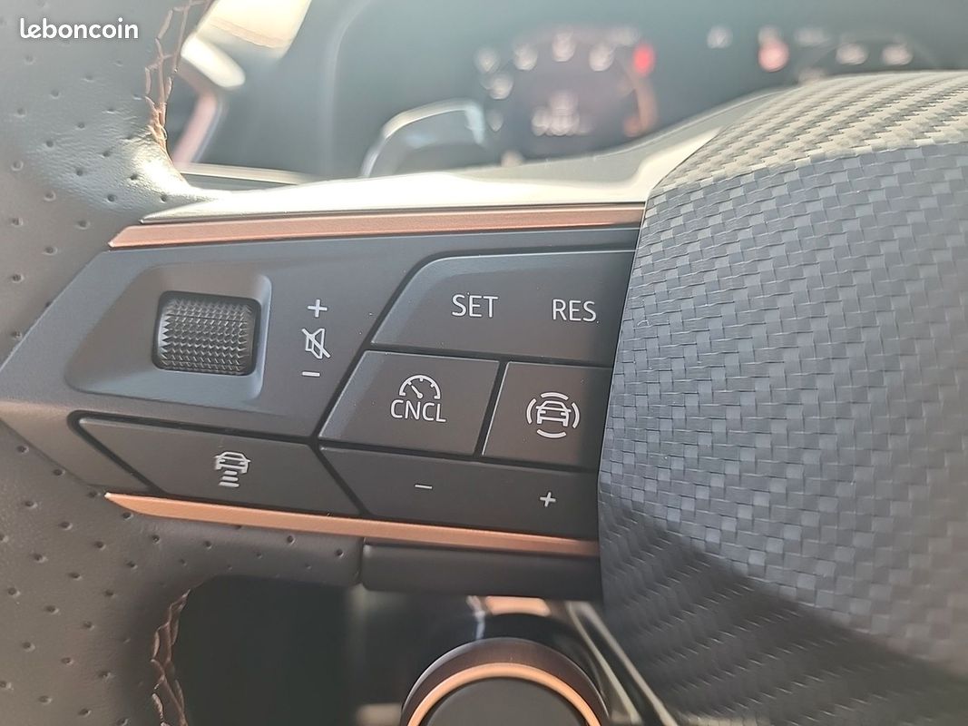 Cupra CUPRA LEON eTSI 150CV DSG PHASE II 7 200 kms (image 17)