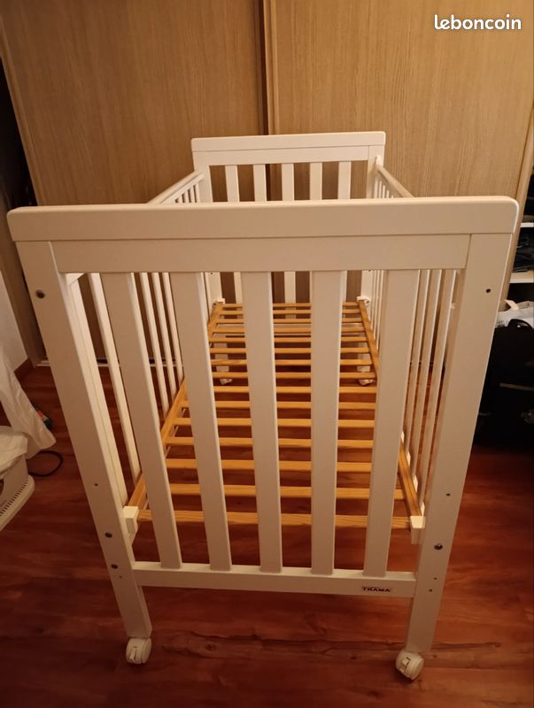 Lit à barreaux bébé (image 2)