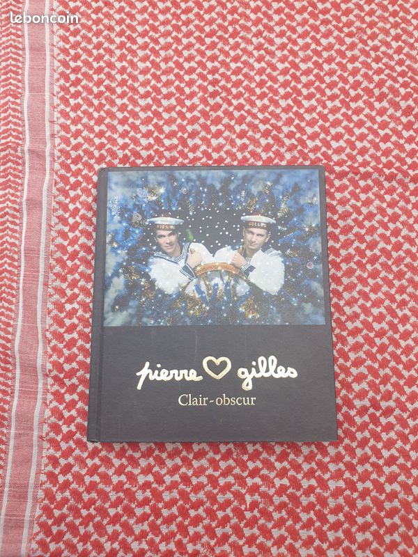 Livre Pierre et Gilles (image 1)