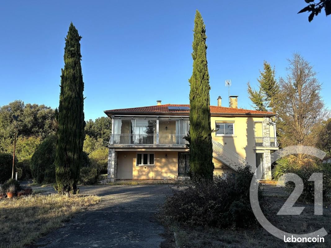 Maison 8 pièces 228 m² · à Pinsaguel · 228 m² · 371 000 €