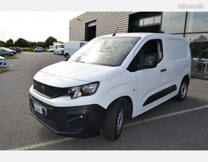 Peugeot PARTNER STANDARD 1000KG BLUEHDI 130CH S&S PREMIUM EAT8 (image 2)