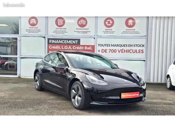 Tesla Model 3 2020
