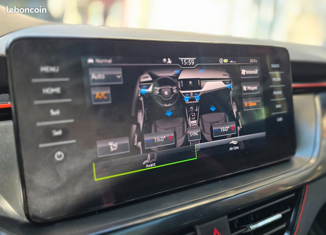 SKODA KAMIQ 1.0 TSI 110cv Monte-Carlo - DSG BVA - Apple Carplay & Android Auto - Coffre et barres de toit inclus (image 13)
