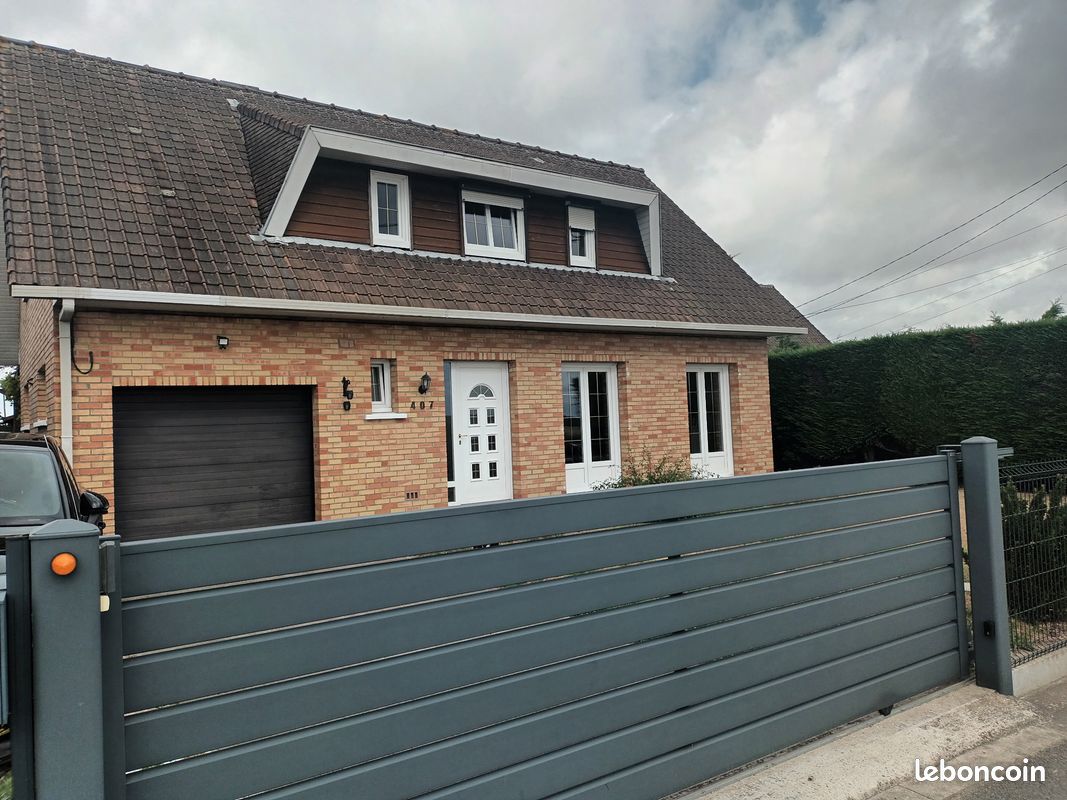 Maison 5 pièces 110 m² · à Sercus · 110 m² · 245 000 €