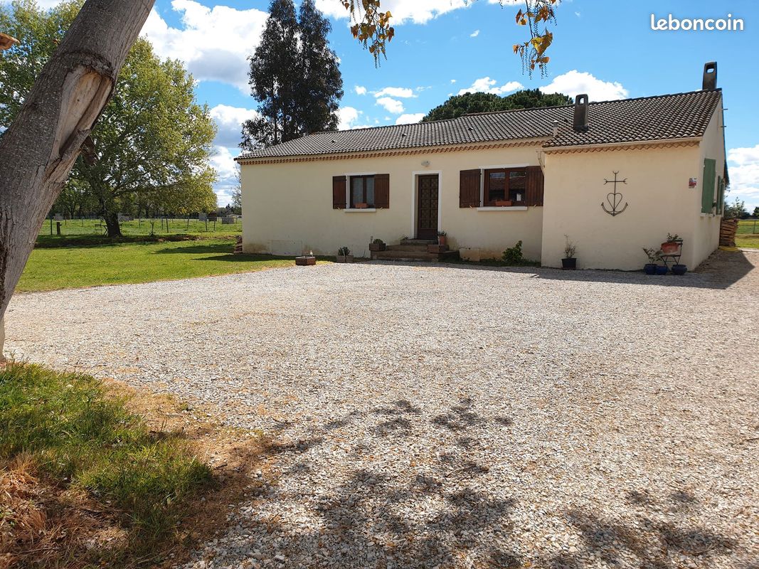 En Camargue mais proche de tout ... (image 1)