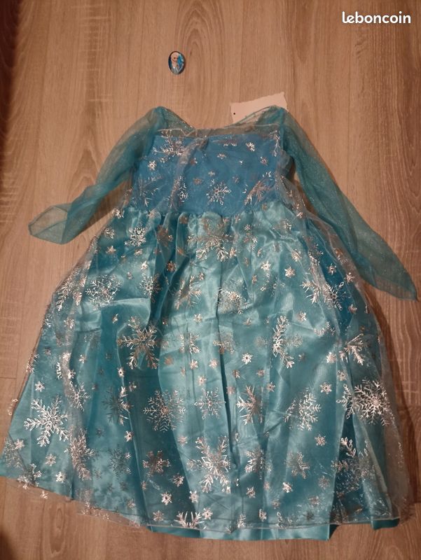 Déguisement princesse reine des neiges (image 2)