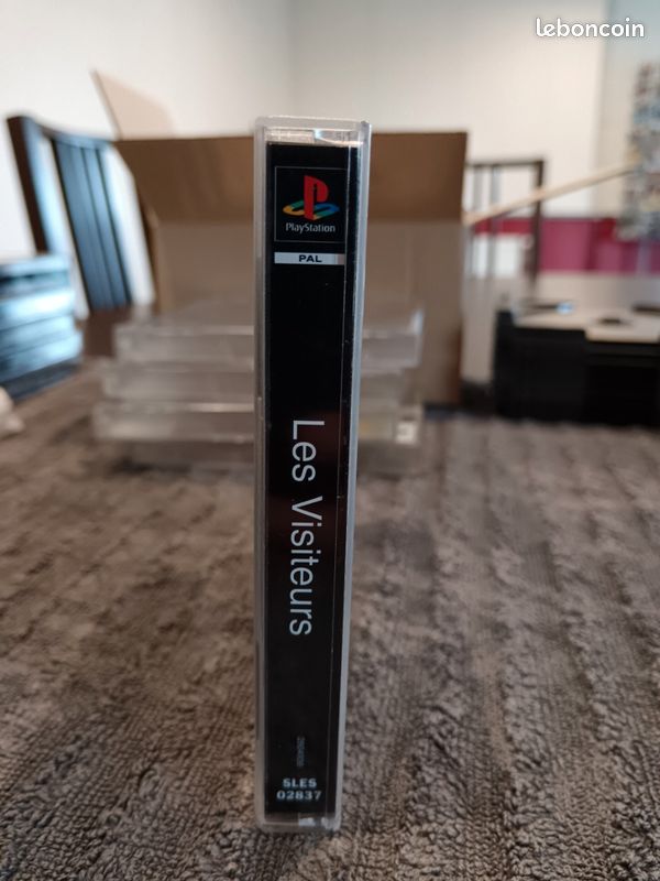 Les Visiteurs: La Relique De Saint Rolande - PS1 Complet Version