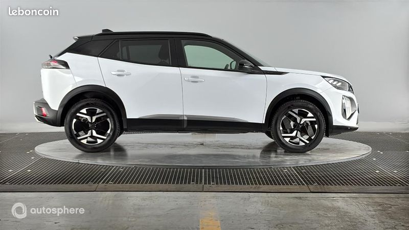 Peugeot 2008 1.2 PureTech 130ch S&S GT EAT8 (image 4)