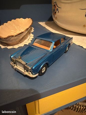 Miniature Bentley Corniche #12 Le Mans 1950 – GCAM 1/43, édition Limitée