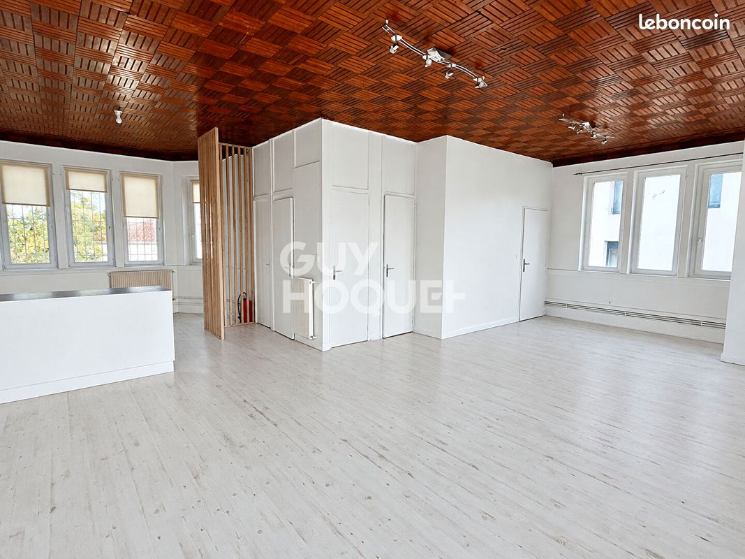 Appartement 3 pièces 92 m² · au Passage · 92 m² · 115 000 €
