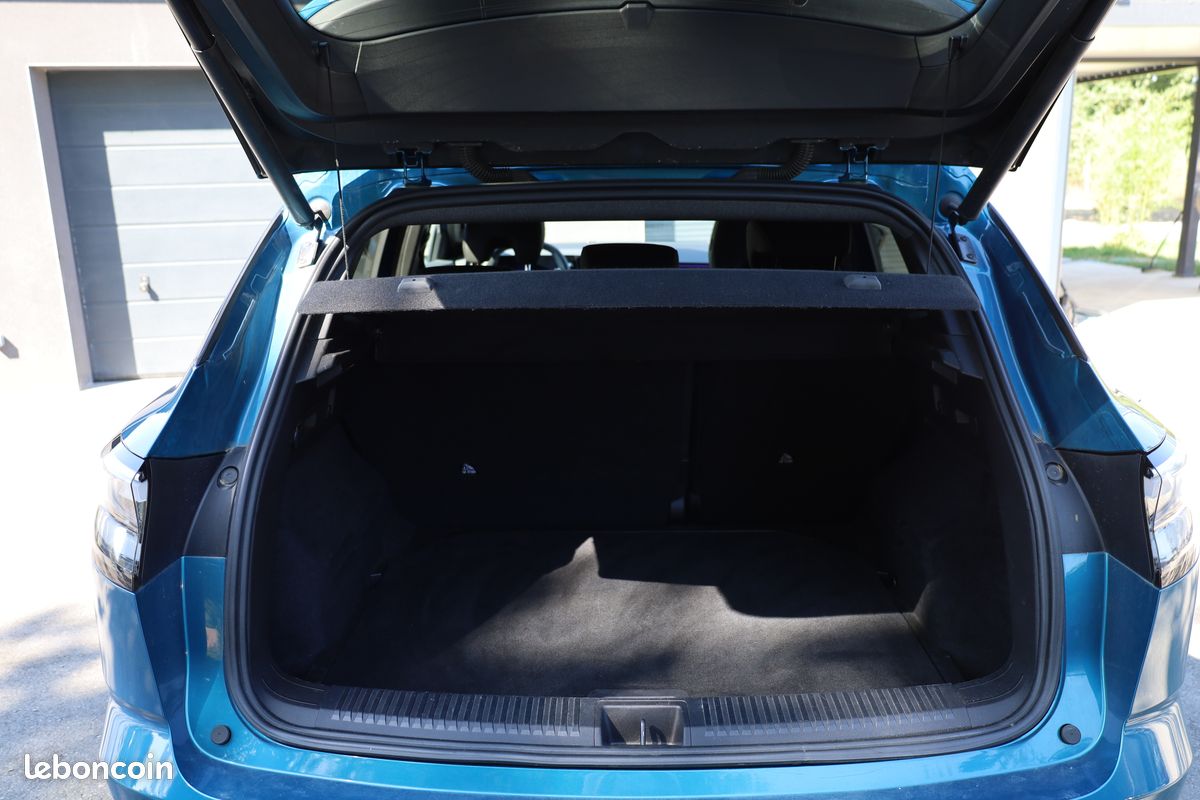 Renault Austral 1.2 E-Tech full hybrid 200 Esprit Alpine 2025 (image 10)