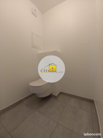 https://img.leboncoin.fr/api/v1/lbcpb1/images/33/82/c5/3382c57ea9baf99491f7a0609e3d5fe2d2323e97.jpg?rule=ad-image