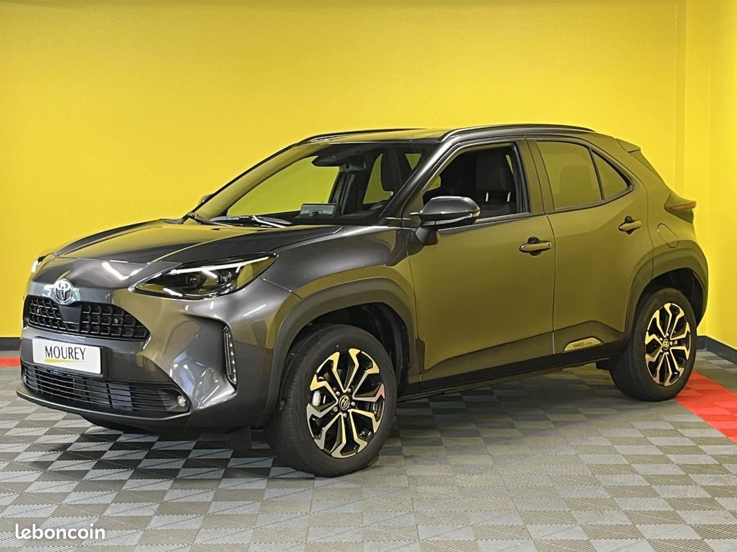 TOYOTA YARIS CROSS Hybrid 130h - BV CVT AWD-i 4X4 Design pack cargo (image 1)