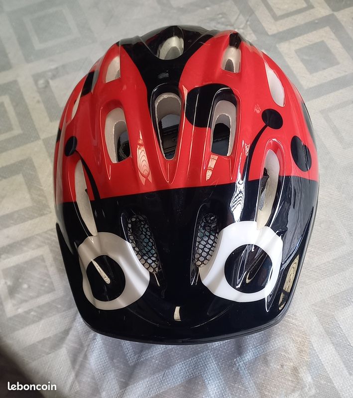 Casque vélo réglable pour jeune enfant à ans Équipements vélos