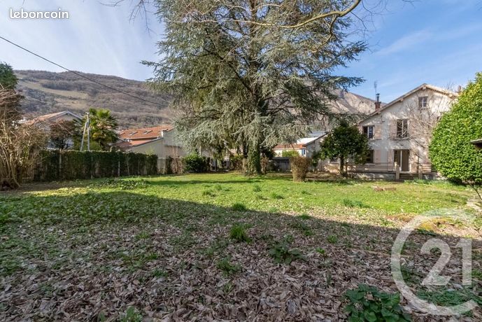 Maison 6 pièces 112 m² — 3