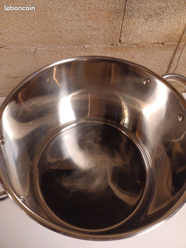 Grande marmite inox + couvercle (image 2)