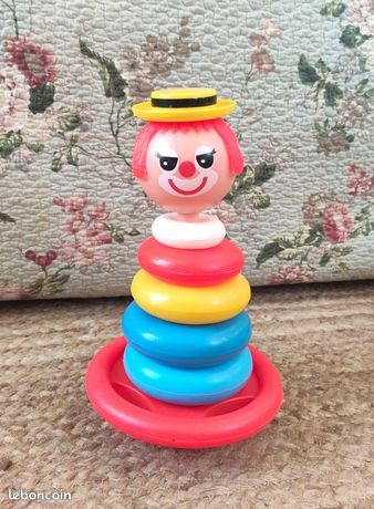 Clown culbuto en peluche Taille environ 23 cm Très bon état Prix 6.00