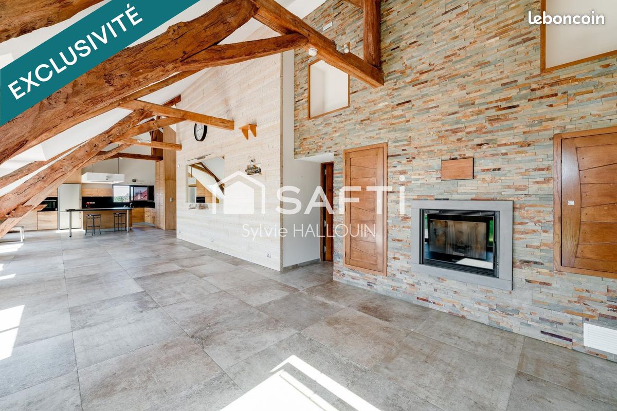 Maison 9 pièces 216 m² · à Vichy · 216 m² · 370 000 €