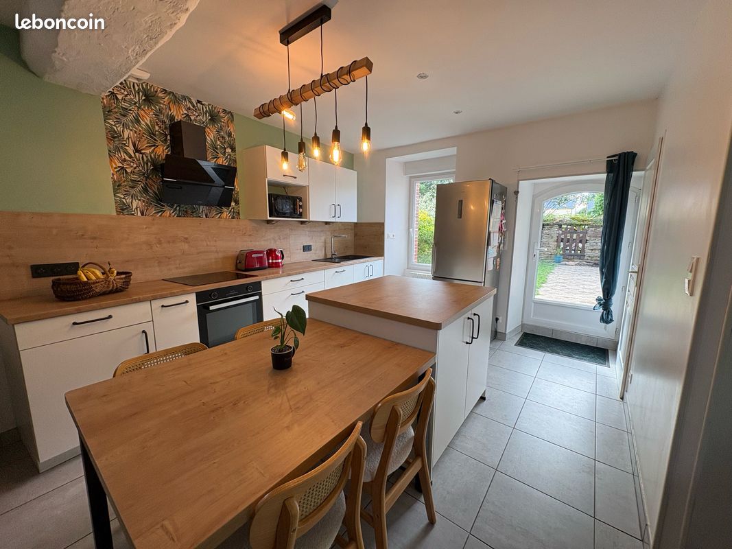 Maison 5 pièces 86 m² · à Le Lion-d'Angers · 86 m² · 236 500 €