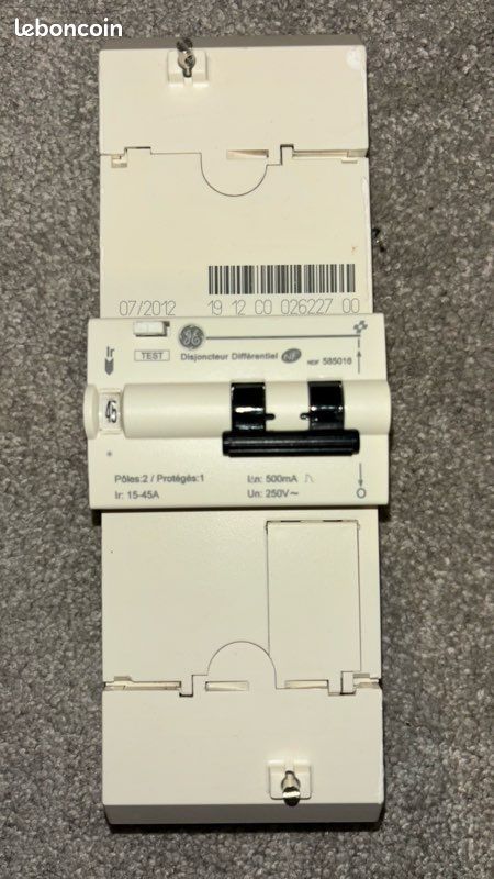 Disjoncteur différentiel 15-45A (image 1)