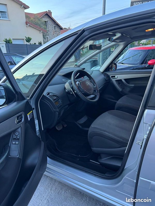 CITROËN C4 Picasso 1.6 HDi FAP 112 cv BOITE AUTOMATIQUE (image 3)