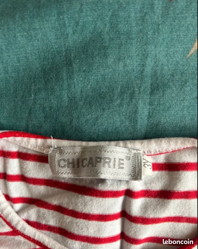 Robe élastique marinière rouge et blanc ans chicaprie Vêtements