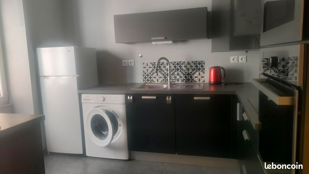 Appartement 3 pièces 54 m² · à Bourgoin-Jallieu · 54 m² · 660 €/mois