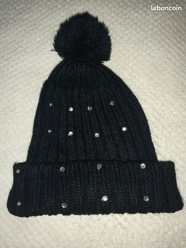 Bonnet noir strass pompons H&M (image 1)