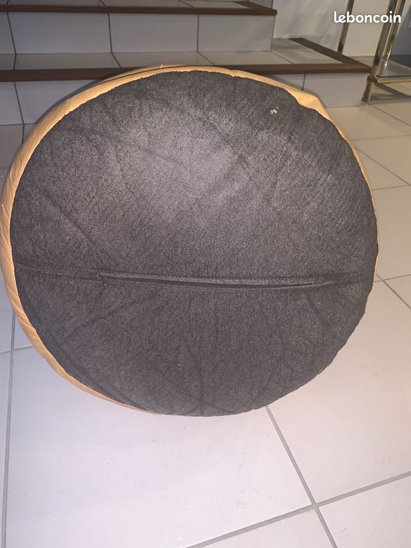 Pouf (image 2)