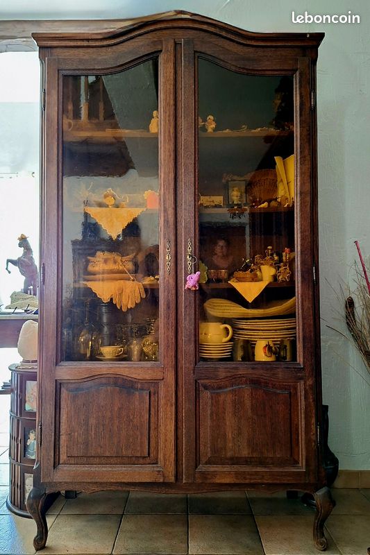 Meuble vitrine chêne foncé (image 1)