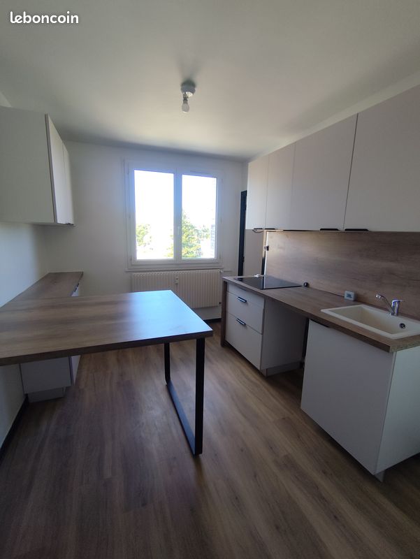 Appartement 3 pièces 63 m² · à Tournon-sur-Rhône · 63 m² · 770 €/mois