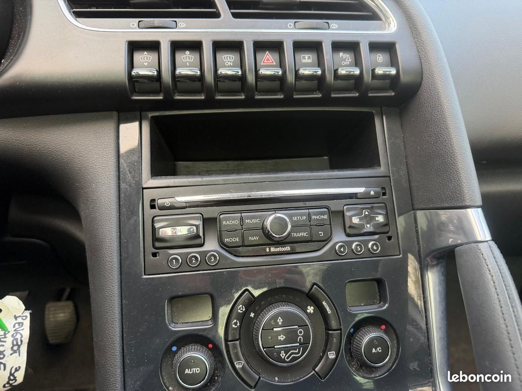 PEUGEOT 3008 1.2 130ch SS BVM6 Féline/GPS/CUIR/CREDIT (image 13)