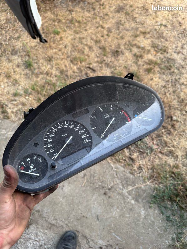 Compteur bmw e36 325tds (image 1)
