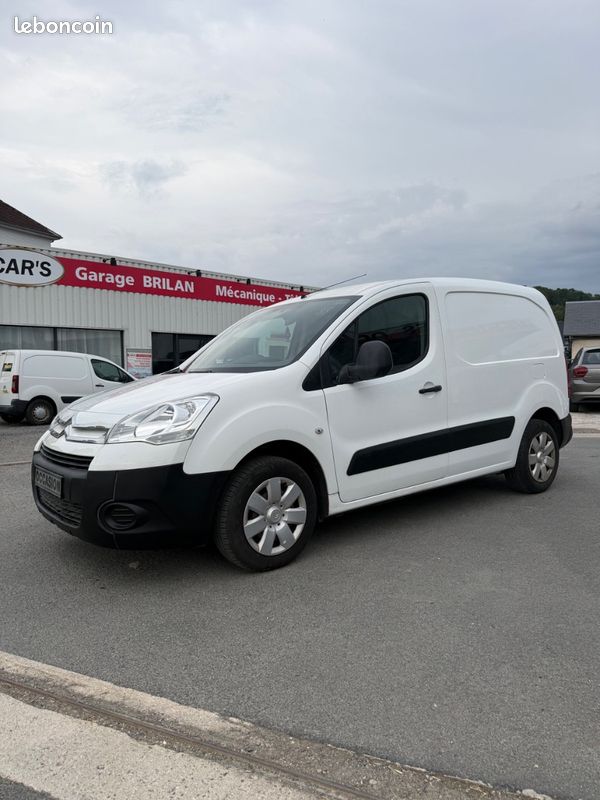 Citroën Berlingo 1.6hdi 90 3 places excellent etat (image 3)